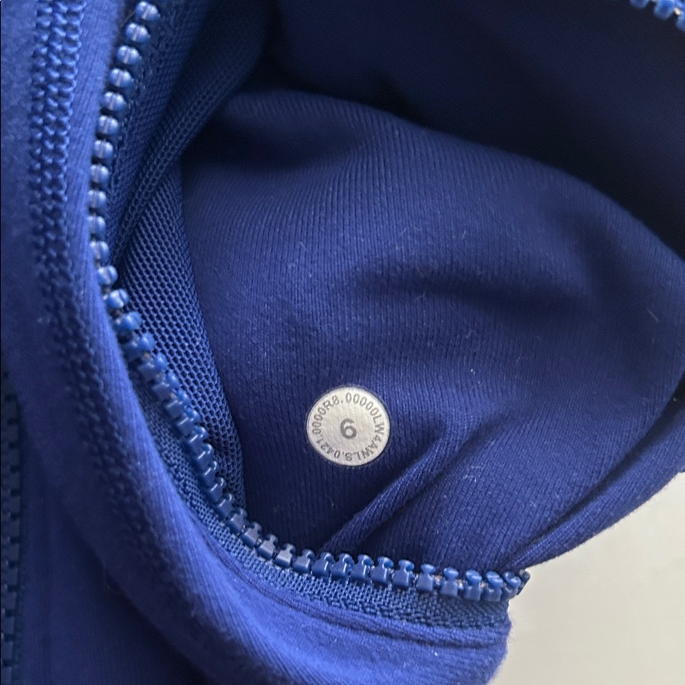 | Lululemon | Define Jacket - Picture 8 of 13